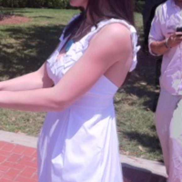 BCBGMaxAzria White Dress with Detailed Neckline - Picture 5 of 5